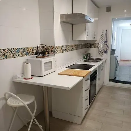 Excellent Choice For Up To 8, 150 Sqm Of Comfort, 700 To Beach, With Pool, Air-Conditioning Fuengirola Exterior photo