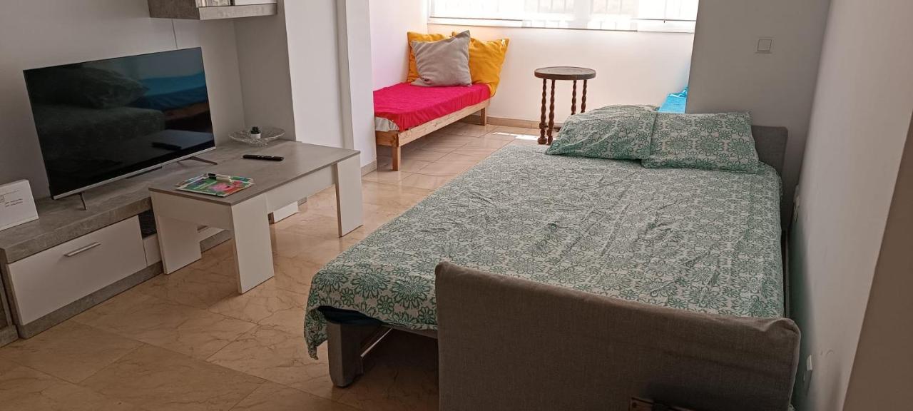 Excellent Choice For Up To 8, 150 Sqm Of Comfort, 700 To Beach, With Pool, Air-conditioning * Fuengirola